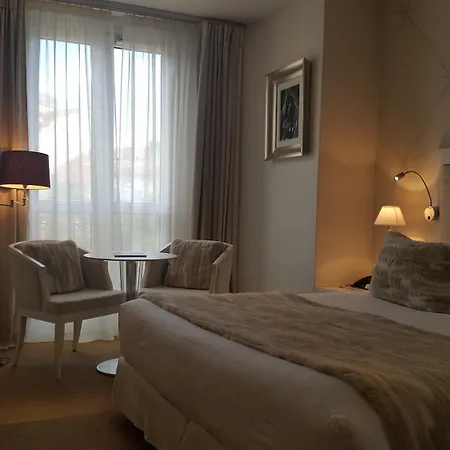 Renoir Hotell