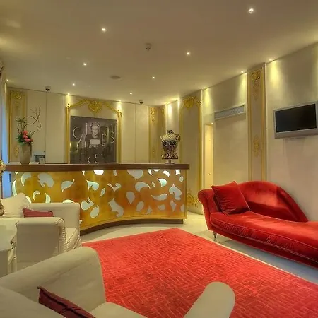 Renoir Hotell 4*
