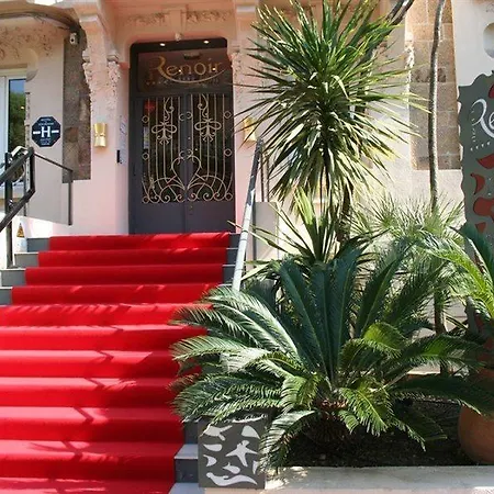 Renoir Hotell 4*