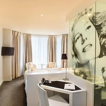 Hotell Renoir